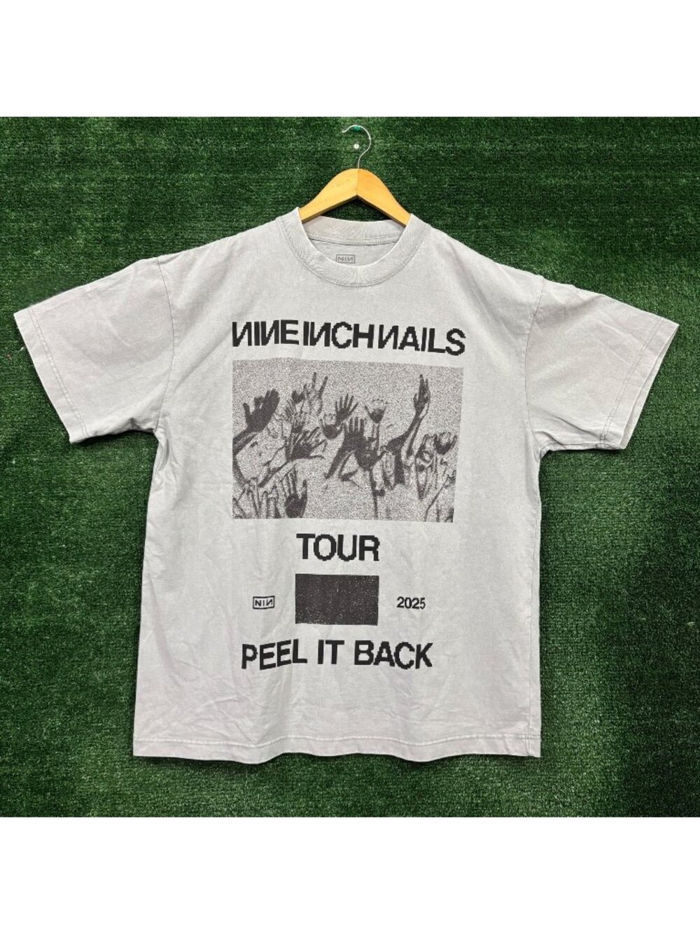 Nine Inch Nails Peel It Back Tour Rock Band T-Shirt Size Extra Large